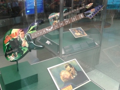 Mostra de Guitarras do Kirk Hammet